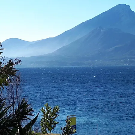 Sayonara Apartment Brenzone sul Garda
