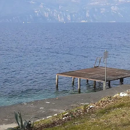 Sayonara Apartment Brenzone sul Garda