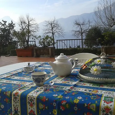 Apartment Sayonara Brenzone sul Garda
